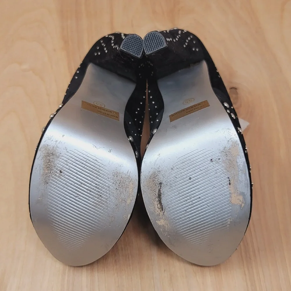 Shiekh Women's Pumps Size 5.5 M Black high heels Platforms silver studs